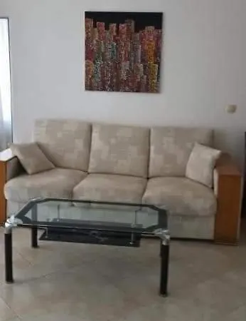 страхотен тристаен 圣弗拉斯